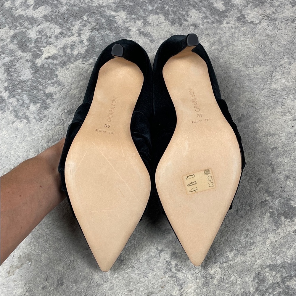 NIB Chiara Boni Black Velvet Buckle Wrap Pointed Toe Pumps Stiletto Sz 40 - Picture 13 of 13